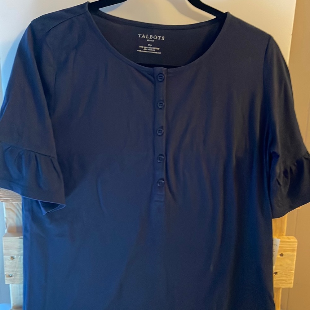 Womens Navy Blue Top size Petite Medium